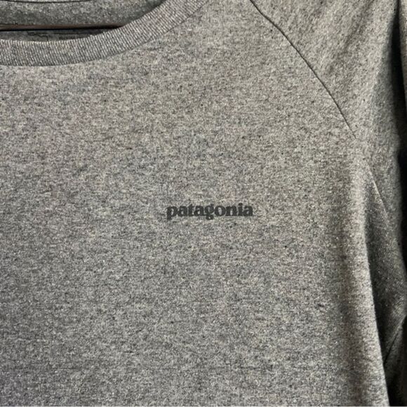 Patagonia Gray Long Sleeve Tee with Logo - Picture 4 of 8